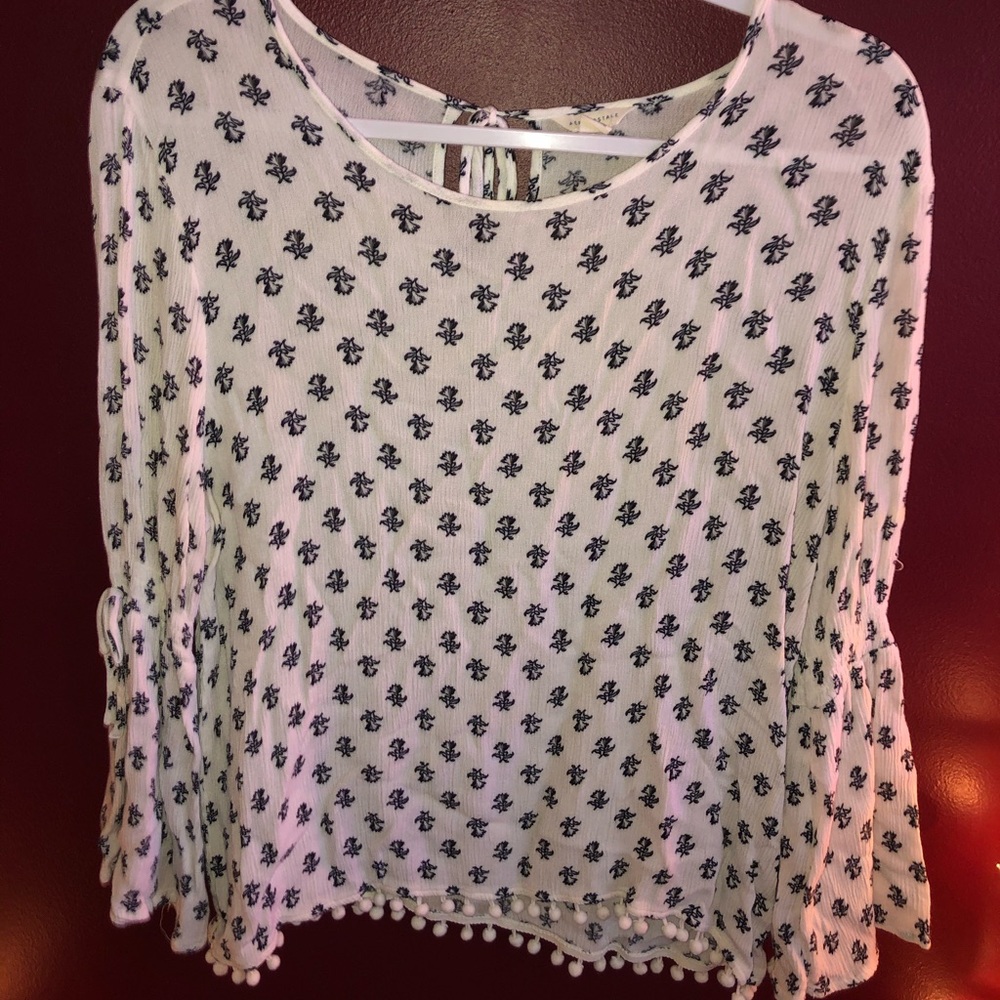 American Eagle Pattern Blouse